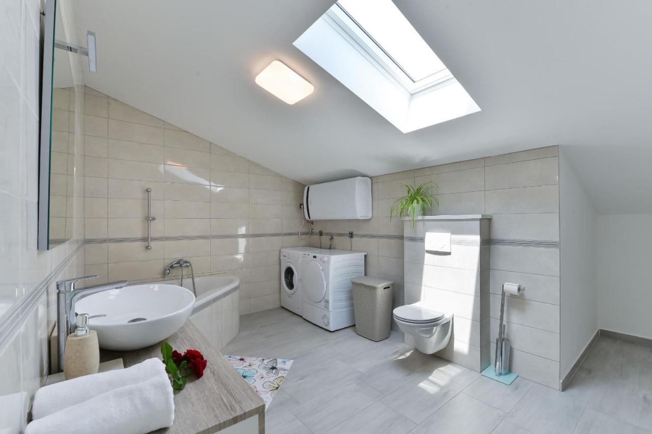 Villa Solis Zadarvillas Exteriör bild